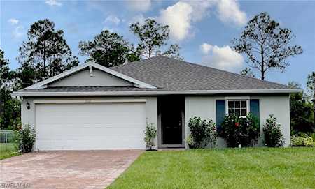 1933 Holyoke Ave Lehigh Acres, FL 33972