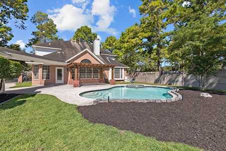 4018 W Pine Brook Way Houston, TX 77059