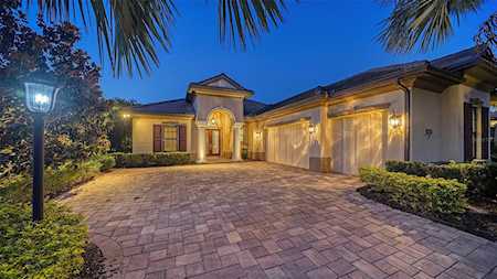 16707 Berwick TERRACE Lakewood Ranch, FL 34202