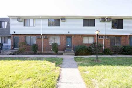 606 Blackstone Village Meriden, CT 06450