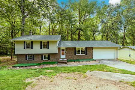 1744 Oak Ridge Way Lawrenceville, GA 30044