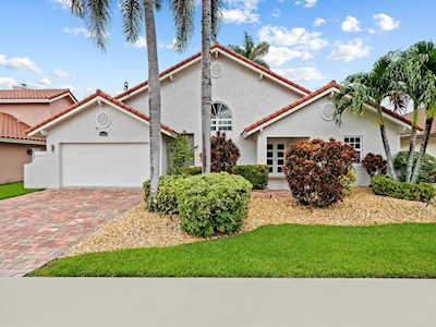1521 W Oak Knoll Cir Davie, FL 33324