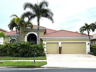 8700 Paseo De Valencia St Fort Myers, FL 33908