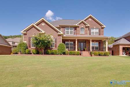 7061 Jacks Creek Lane Owens Cross Roads, AL 35763