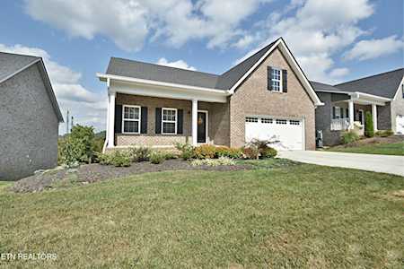 569 Timberline Dr Lenoir City, TN 37772