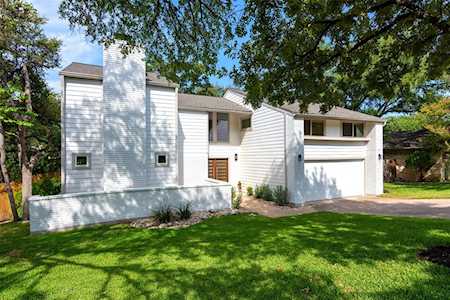 8900 Wildridge DR Austin, TX 78759