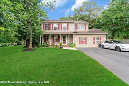 451 Nautilus Dr Manahawkin, NJ 08050