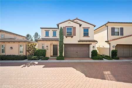 121 Stallion Irvine, CA 92602