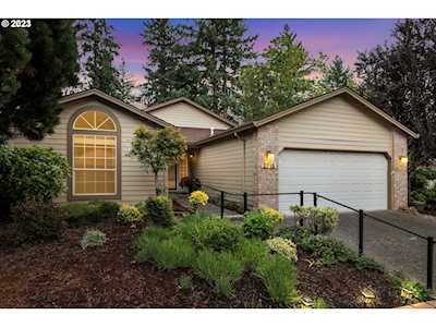 2715 SE Spyglass DR Vancouver, WA 98683