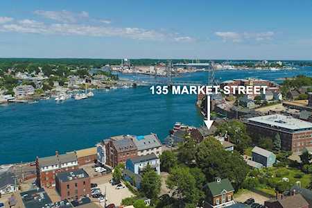 135 Market St #C Portsmouth, NH 03801