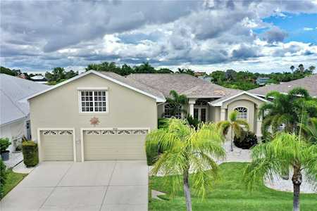 1414 Beach Club Ln Apollo Beach, FL 33572