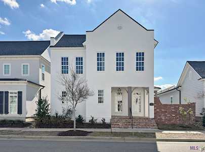 5318 Mimosa St Baton Rouge, LA 70808