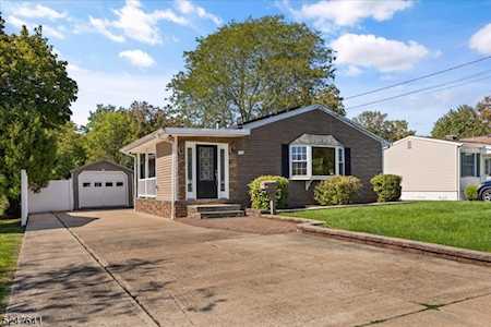 103 Woodmere Street Raritan Boro, NJ 08869