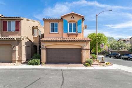 9268 Moonlight Nest Ln Las Vegas, NV 89178