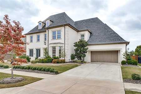 12699 Canyon Oaks Drive Frisco, TX 75033