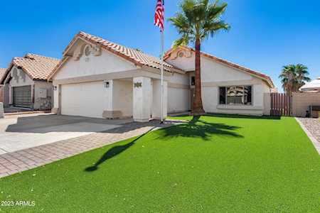 1949 E Rosemonte Drive Phoenix, AZ 85024