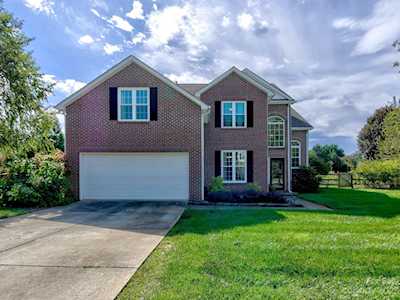 8236 Laurel Run Dr Charlotte, NC 28269