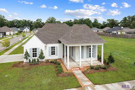 13595 Pointe Au Chene Dr Baton Rouge, LA 70818