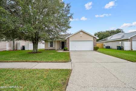 2134 Willesdon DR W Jacksonville, FL 32246