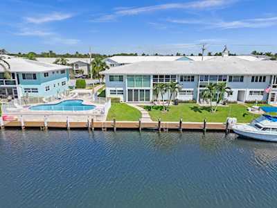 2400 NE 36th Street #11 Lighthouse Point, FL 33064
