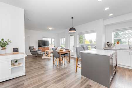 33568 George Ferguson Way #507 Abbotsford, BC V2S 2L8