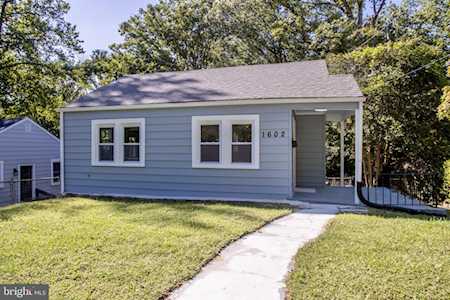 1602 Kindlewood St Hyattsville, MD 20785