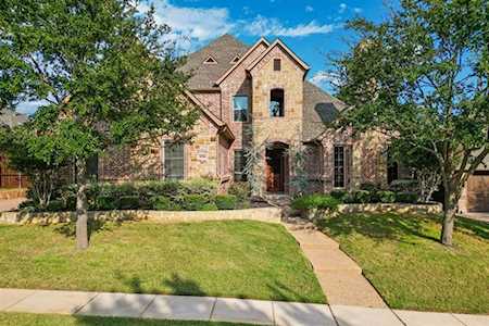 8504 High Point Court North Richland Hills, TX 76182