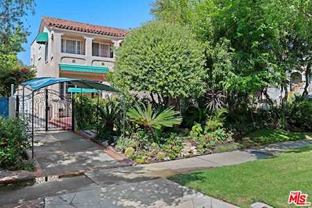1163 Hi Point St Los Angeles, CA 90035