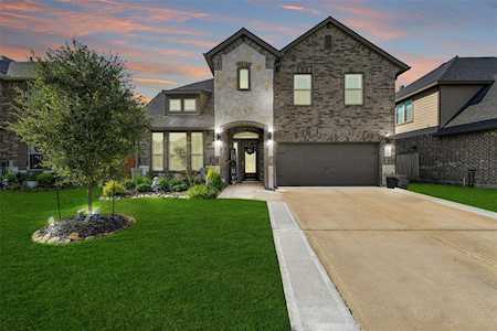 1540 Harvest Vine Ct Friendswood, TX 77546