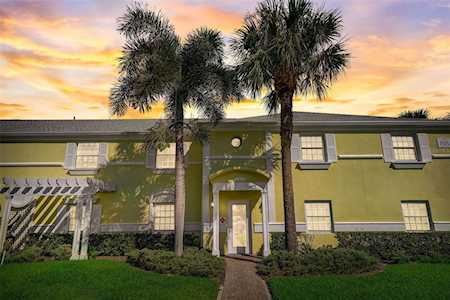 123 Seahorse Dr SE #C St. Petersburg, FL 33705