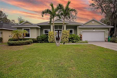 10301 Nina St Seminole, FL 33778