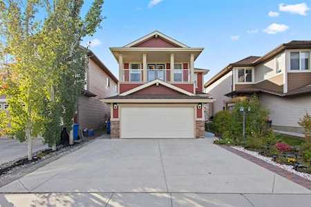 437 Auburn Bay Dr SE Calgary, AB T3M 0M7