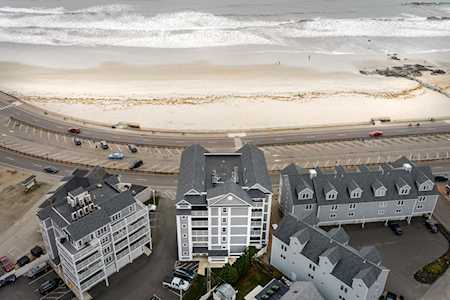 377 Ocean Blvd #9 Hampton, NH 03842