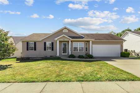 146 Brookshire Creek Dr Wentzville, MO 63385
