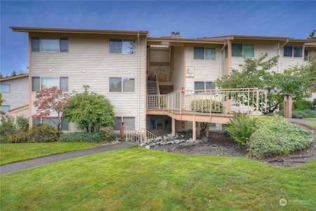 7606 37th St W #3A University Place, WA 98466