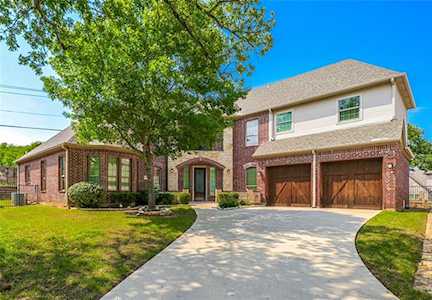 7109 Stone Villa Circle North Richland Hills, TX 76182