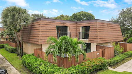 3033 30th Court Jupiter, FL 33477