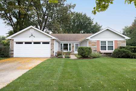 1431 Brookwood Circle Algonquin, IL 60102