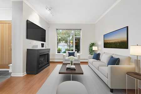 188 Keefer Place #237 Vancouver, BC V6B 0J1