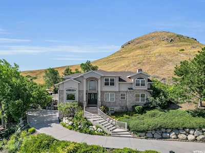 989 N Ensign Vista Dr Salt Lake City, UT 84103