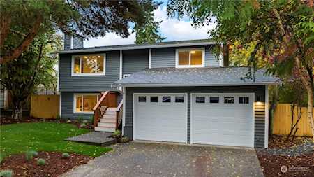 4826 150th Place SW Edmonds, WA 98026