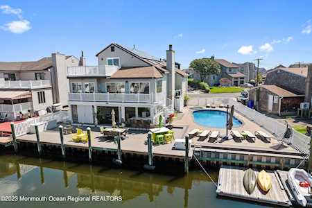 Brick Beachfront Homes For Sale Real Estate New Jersey