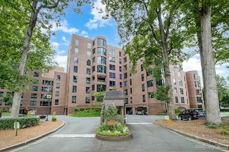 842 Cherokee Rd Charlotte, NC 28207