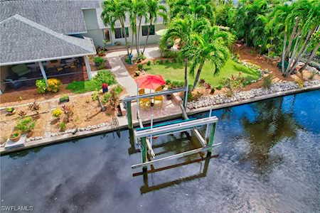 27150 Del Ln Bonita Springs, FL 34135