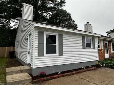 5541 Lynbrook Landing Virginia Beach, VA 23462