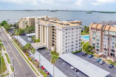 622 Edgewater Dr #225 Dunedin, FL 34698