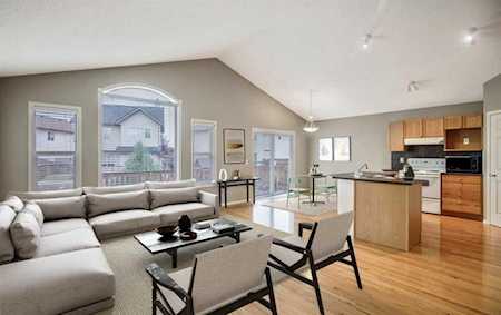 90 Tuscany Ridge Heights NW Calgary, AB T3L3C1