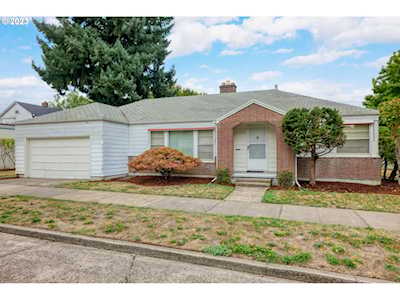3025 SE Stephens ST Portland, OR 97214