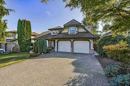 16314 95 Avenue Surrey, BC V3R 0J5