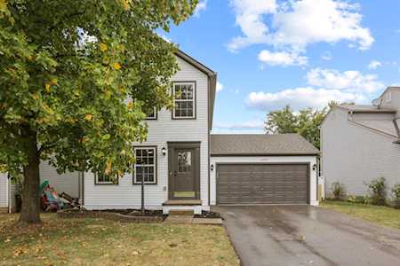 6628 Cloverlawn Circle Canal Winchester, OH 43110